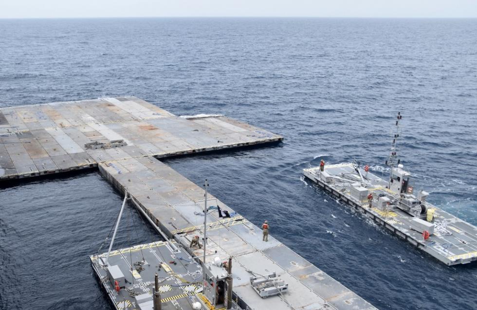 Γάζα: Έτοιμη η πλωτή προβλήτα για την υποδοχή βοήθειας δια θαλάσσης – Φορτώνεται το πρώτο πλοίο με προμήθειες στην Κύπρο
