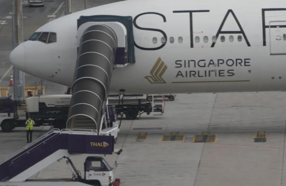 Singapore Airlines: 43 επιβαίνοντες της πτήσης εξακολουθούν να νοσηλεύονται