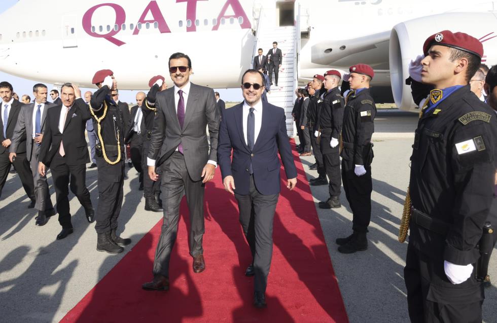 Έφθασε Κύπρο ο Εμίρης του Κατάρ - Θα του παραθέσει ιδιωτικό δείπνο ο Πρόεδρος Χριστοδουλίδης (φώτος)