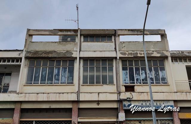 abandoned_building_nicosia2